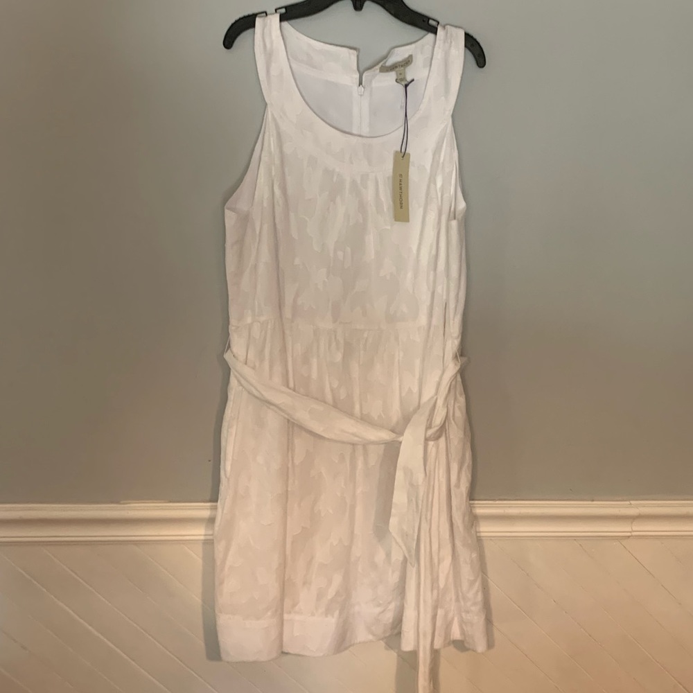 White patterned dress